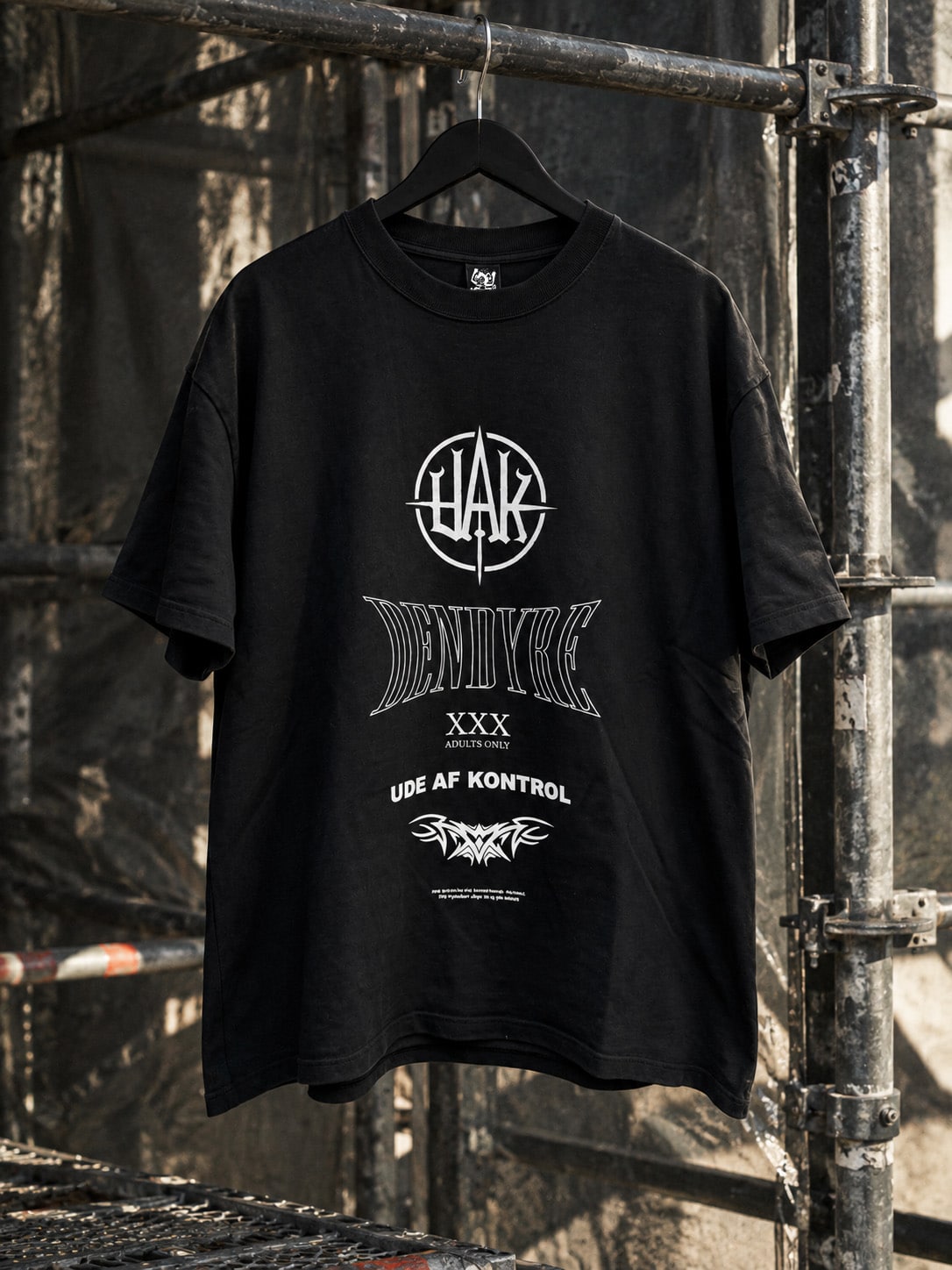 DEN DYRE - TEE - OVERSIZED