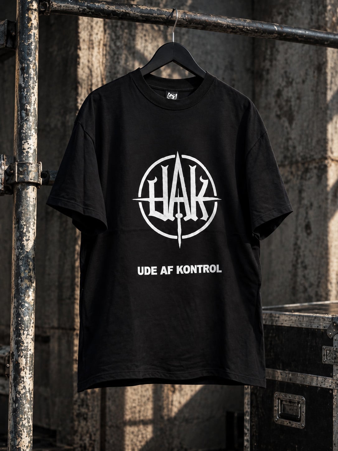 UAK - TEE - OVERSIZED